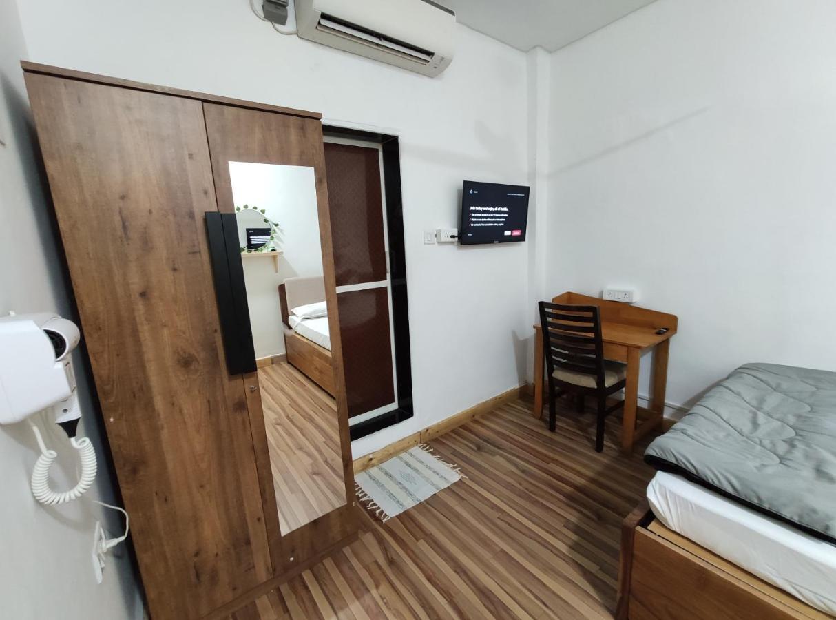 Hoshtel99 - Prime - Stay, Cowork And Cafe Pune Exterior photo